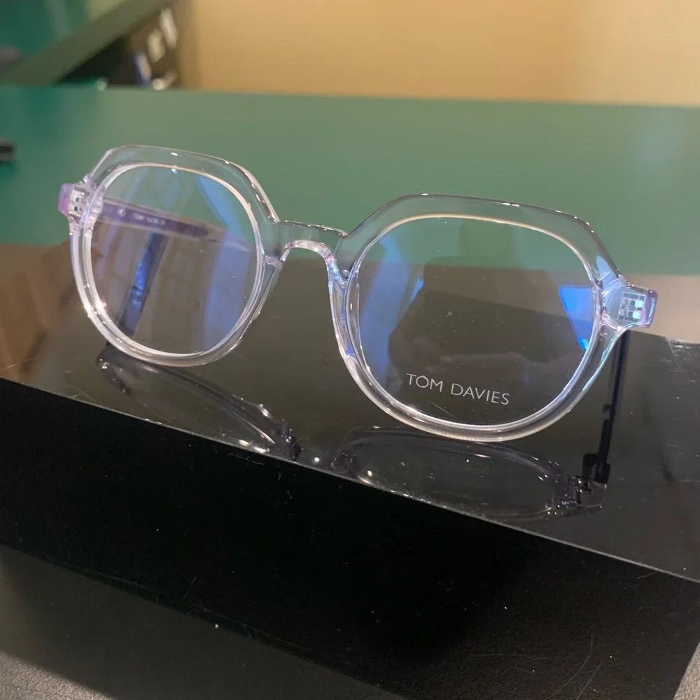TOM DAVIES TD687 Col 645. Crystal & Purple. 50mm Octagon Eyeglasses